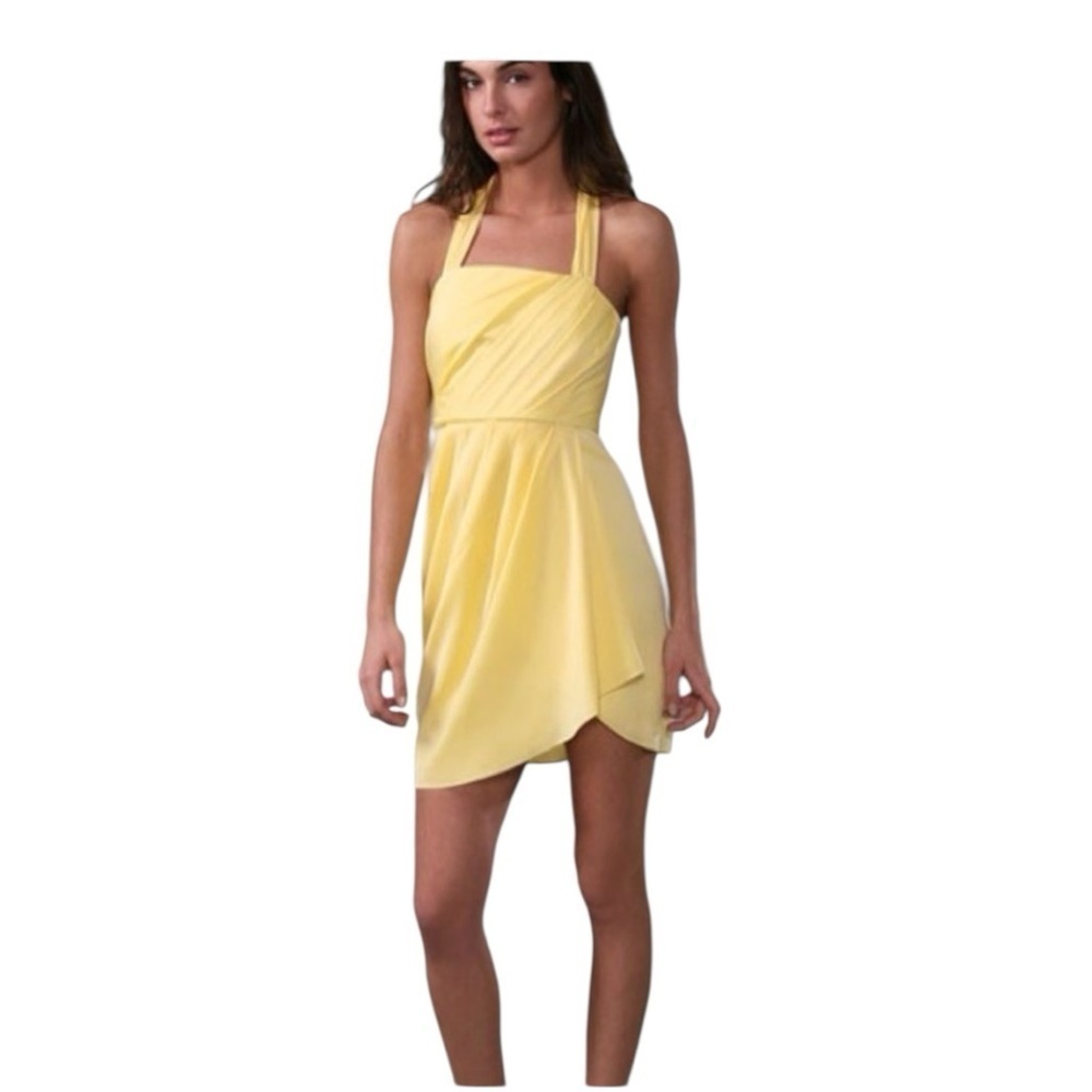 NWT! Alice + Olivia Yellow Silk Taryn Twisted Halter Cocktail Dress. Size Small.